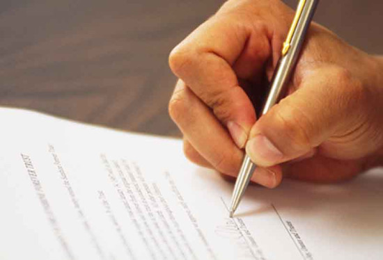 Как правильно подать заявление в полицию при мошенничестве брокера: пошаговая инструкция и чек-лист доказательств